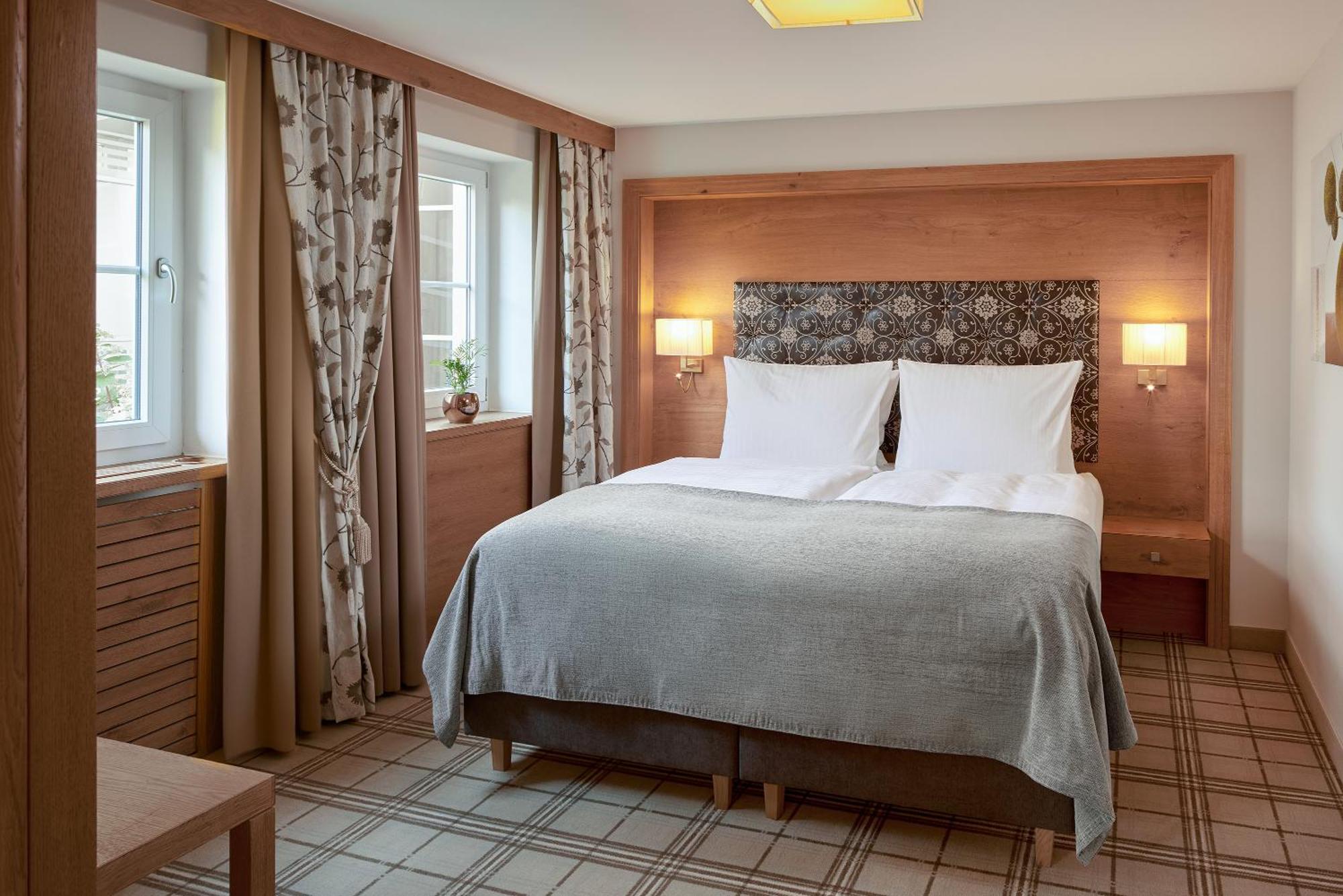 Wellness- & Jagdhof 5*