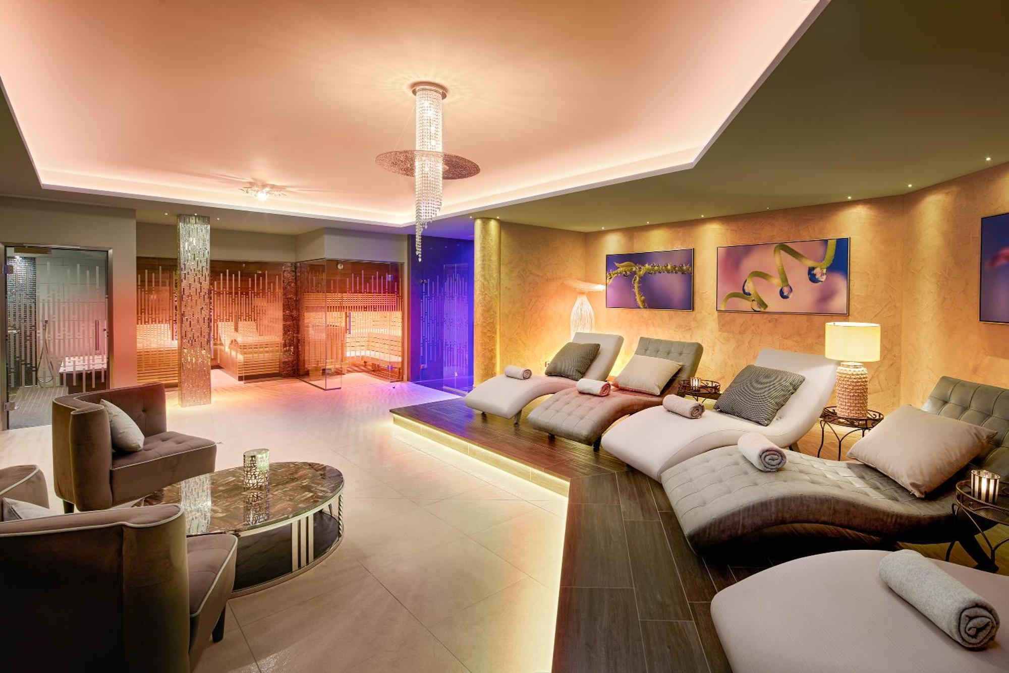 Wellness- & Jagdhof 5*
